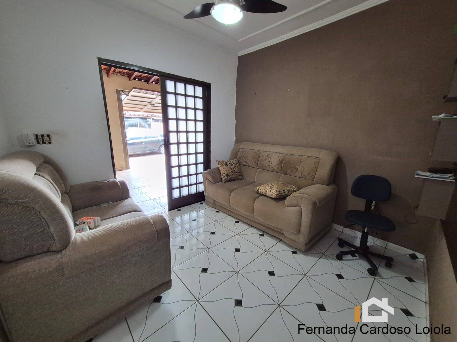 Casa, 2 quartos, 220 m² - Foto 2