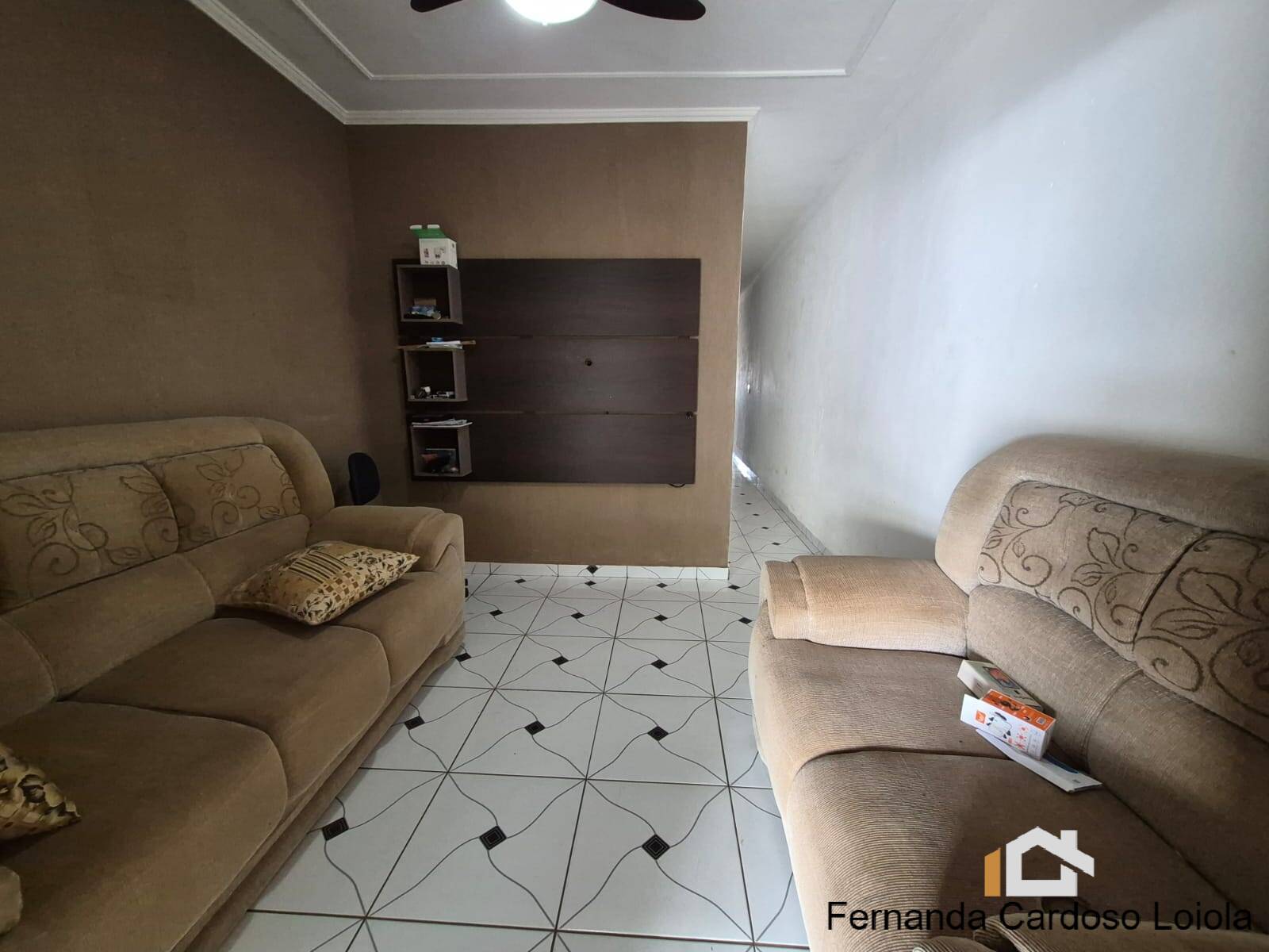 Casa, 2 quartos, 220 m² - Foto 1
