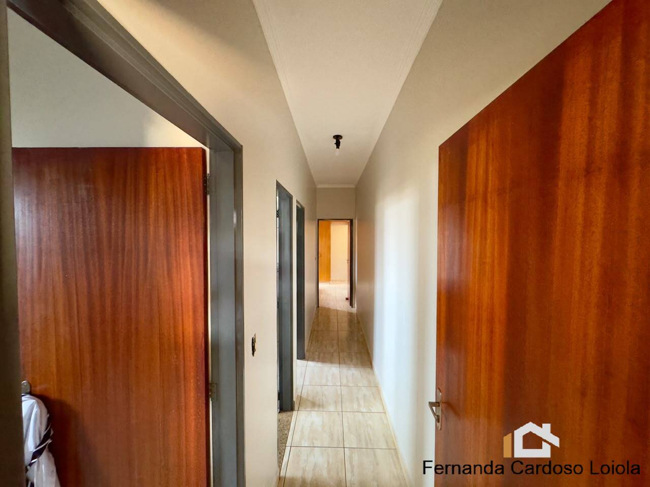 Casa, 3 quartos, 250 m² - Foto 9