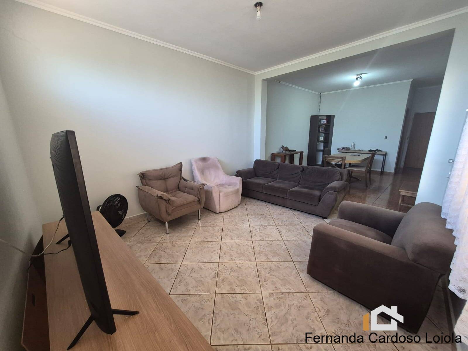 Casa, 3 quartos, 255 m² - Foto 2