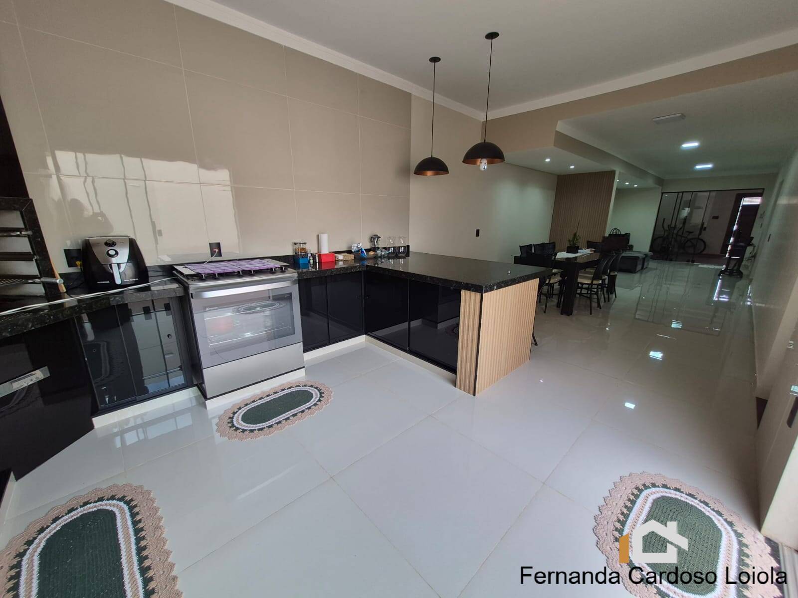 Casa, 2 quartos, 160 m² - Foto 1