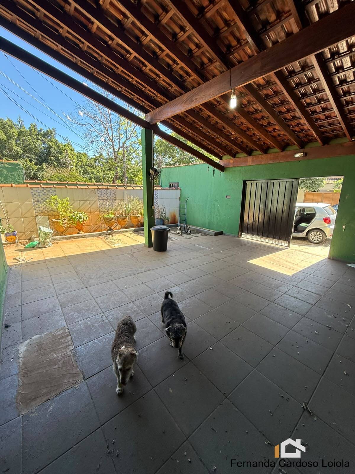 Casa, 2 quartos, 200 m² - Foto 1