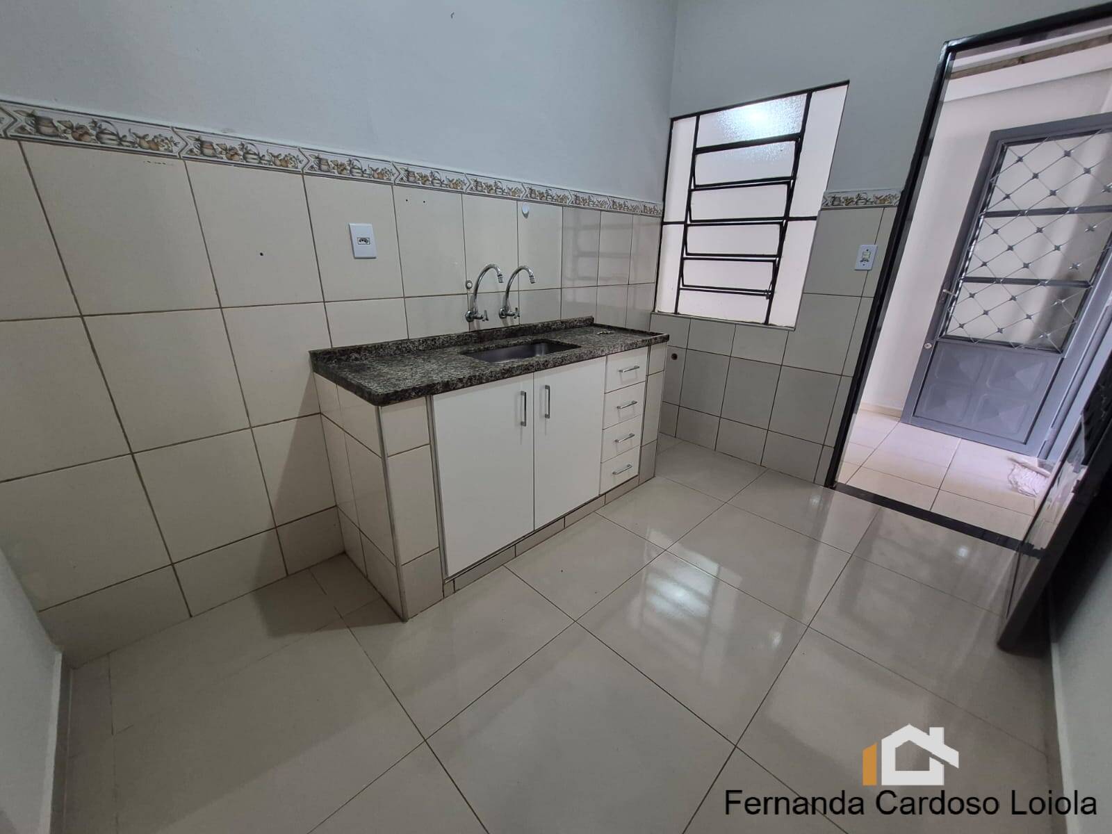 Casa, 2 quartos, 200 m² - Foto 11