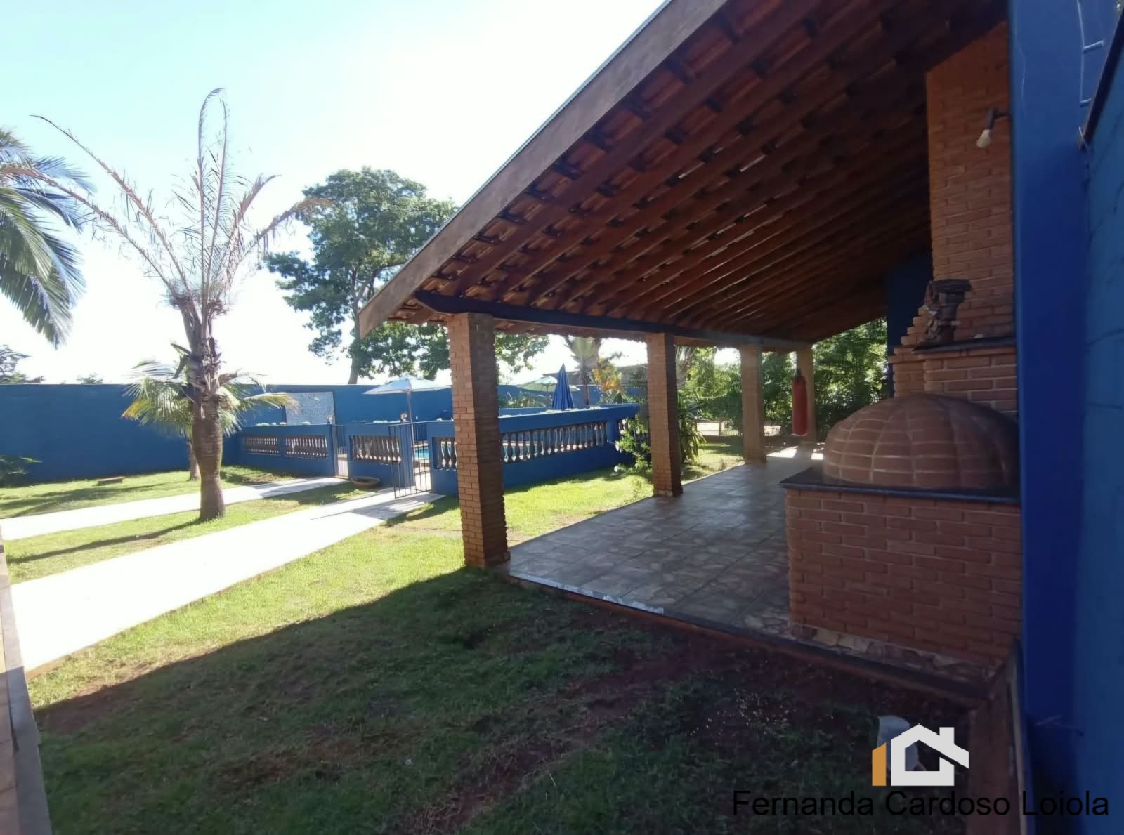 Sítio, 3 quartos, 1432 m² - Foto 1